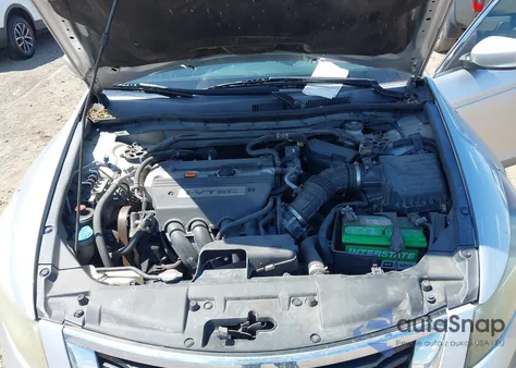 2009 Honda Accord 2.4 Ex from USA, damaged, VIN 1HGCP26779A031036